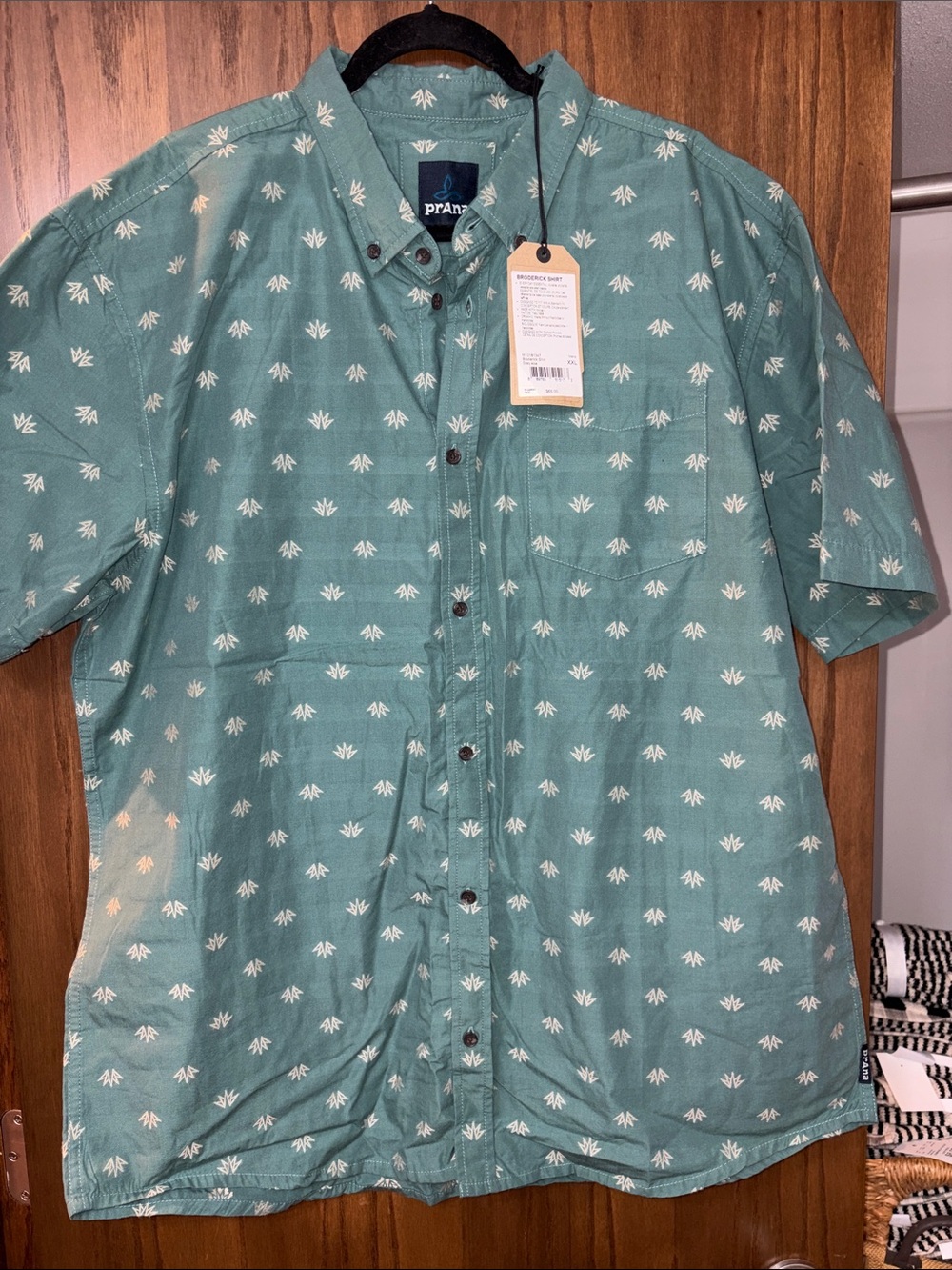 Prana Green Short-Sleeve Button-Down with White Print